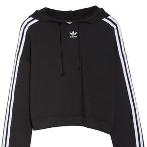 Cropped Adidas Sweatshirt
